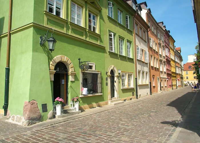 Home In The Old Town